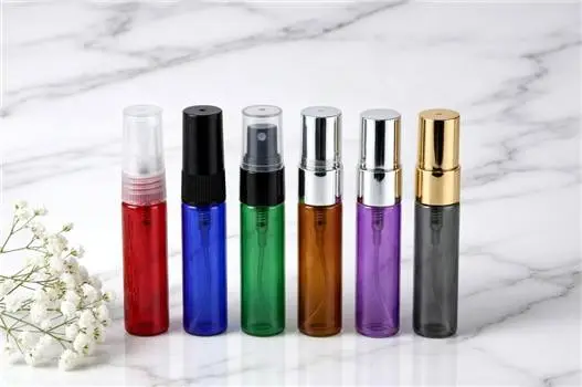 Which Colorful Glass Spray Bottle is Best for Essential Oils?